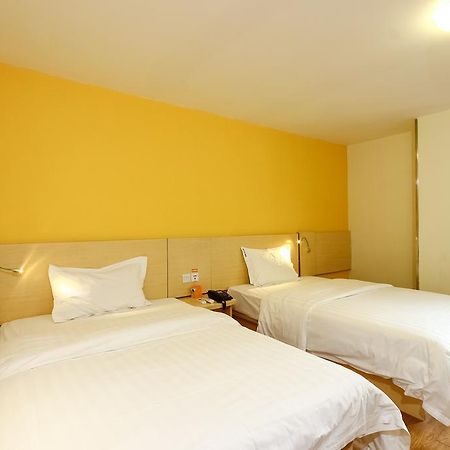 7Days Inn Guangzhou New Tianhe Park מראה חיצוני תמונה