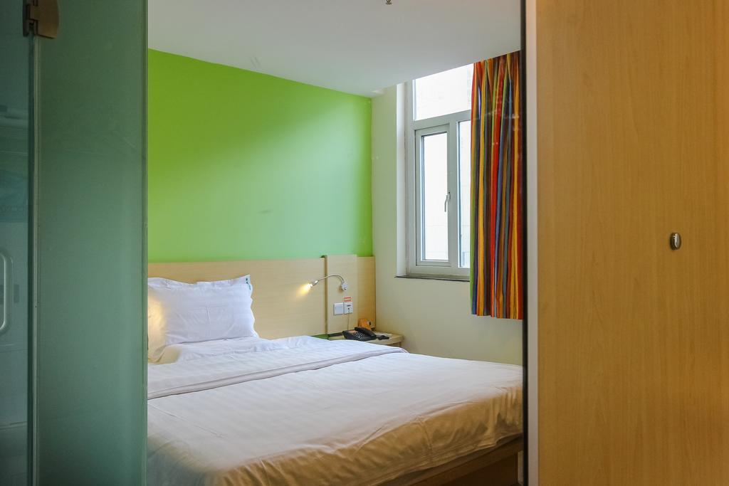 7Days Inn Guangzhou New Tianhe Park מראה חיצוני תמונה