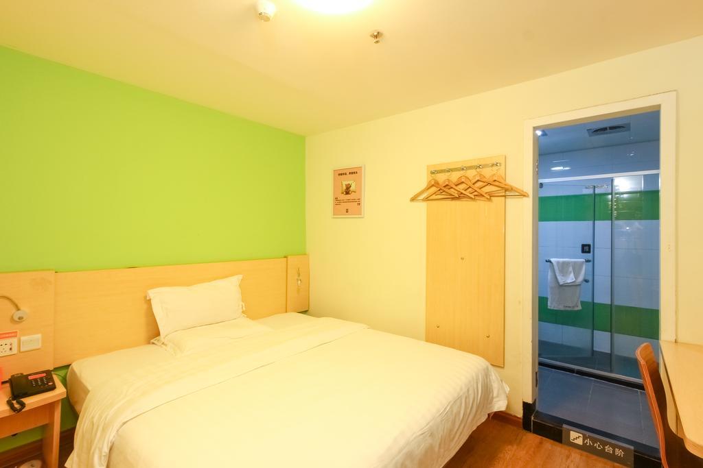 7Days Inn Guangzhou New Tianhe Park מראה חיצוני תמונה